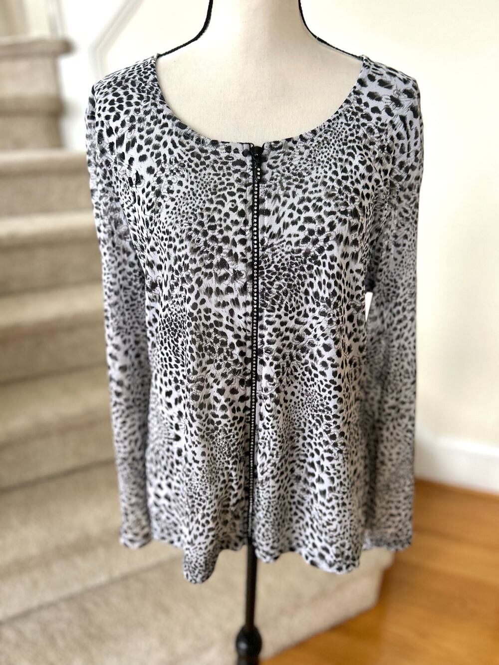 Vintage 90s Y2K Grey Black Textured Leopard Cheetah Rhinestone Zip Mesh Shirt